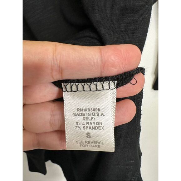 Matty M Shirt Womens Cold Shoulder Black Half Sleeve Size Small NWT - Picture 5 of 6